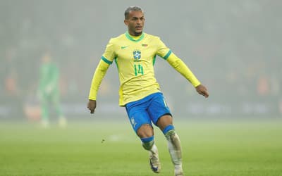 Wesley relembra dificuldades até a Copa e projeta estreia: 'Adversário muito difícil'