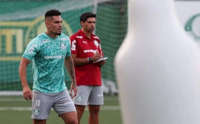 Após 300 dias fora, Palmeiras relaciona Paulinho para o clássico contra o Santos