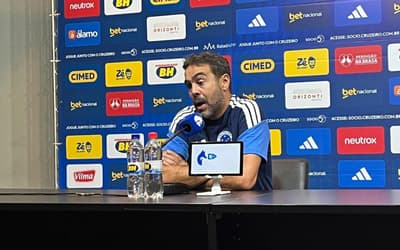 Artur Jorge exalta vitória do Cruzeiro em 'jogo perigoso' contra a Chapecoense