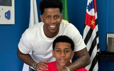 Filho do ex-zagueiro Gil deixa o Corinthians e acerta com time paulista
