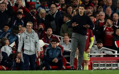 Arteta detalha emoção após classificação do Arsenal na Champions: 'História'