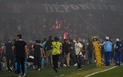Bastidores: invasão, fogo, caos e medo levam ao cancelamento de jogo do Flamengo na Libertadores