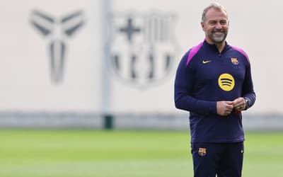 Luto no El Clásico: pai de Hansi Flick morre horas antes de decisão contra o Real Madrid