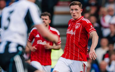 Elliot Anderson marca no fim e Nottingham Forest arranca empate contra o Newcastle