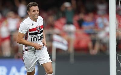 Fluminense 0 x 2 São Paulo no Brasileirão 2011; Dagoberto e Lucas Moura decidem na estreia