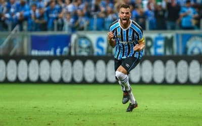 Grêmio 5 x 1 Santos no Brasileirão 2018; show de Maicon em atropelo na Arena
