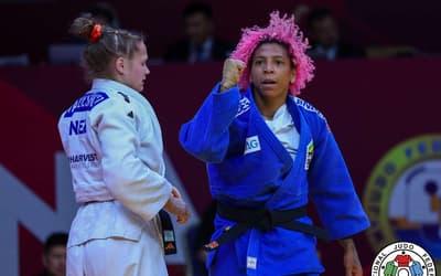 Rafaela Silva supera vice-líder do ranking e é bronze no Grand Slam do Cazaquistão