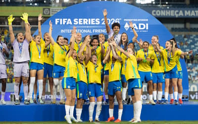 Investimento bilionário da Fifa e engajamento recorde marcam maior procura do futebol feminino no Brasil