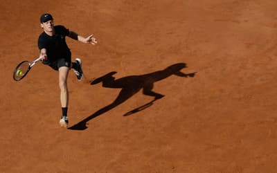 Sinner supera Ruud, leva título inédito, e 'gabarita' Masters 1000