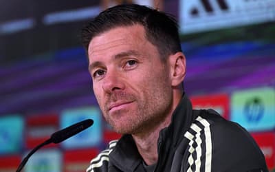 Chelsea encaminha contratação de Xabi Alonso como novo técnico
