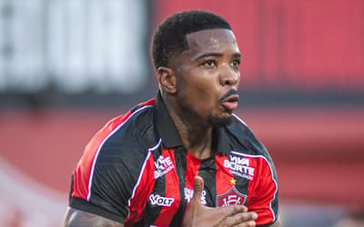 Campeão, joias e seleção: o desempenho dos emprestados do Corinthians