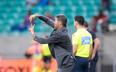Melhora defensiva com Artur Jorge mudou os rumos do Cruzeiro no Brasileirão