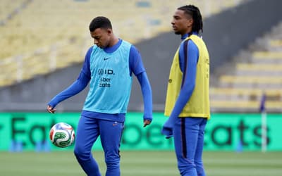 Dembélé, Mbappé ou Olise, quem será o camisa 10 da França na Copa do Mundo?