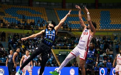 Com virada no fim, Franca volta a derrotar o Pinheiros na final do NBB