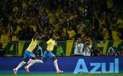 Enquete Lance!: Marrocos, Escócia ou Haiti: quem é o rival mais difícil do Brasil? Vote!