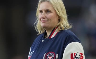 Emma Hayes exalta torcida do Brasil após derrota dos EUA: 'Nunca vi nada assim'