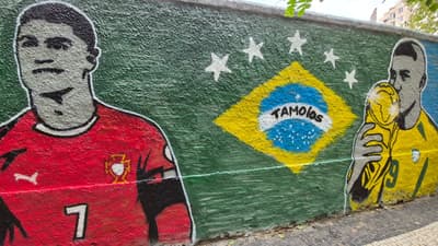 Bar no Flamengo decorou rua para a Copa do Mundo