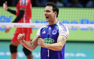 Oppenkoski pede dispensa da Seleção Brasileira de Vôlei