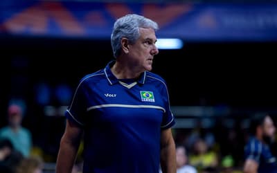 Zé Roberto lamenta erros de saque do Brasil na VNL: 'Sem agressividade nenhuma'