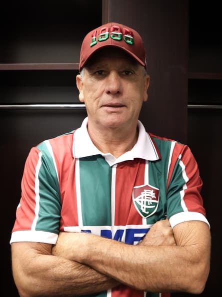 Camisa foi lançada em homenagem a Renato Gaúcho (Foto: Divulgação/ Fluminense)