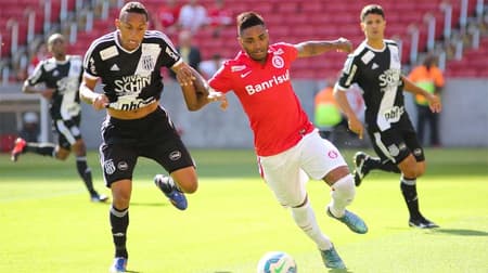 HOME - Internacional x Ponte Preta - Campeonato Brasileiro - Vitinho (Foto: Marcos Cunha/Freelancer/LANCE!Press)