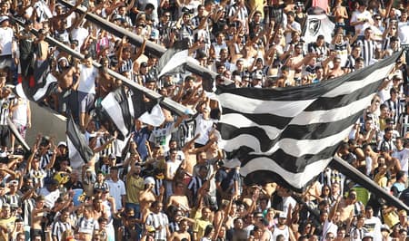 Torcida do Botafogo (Foto: Arquivo LANCE!)