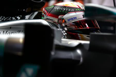 Lewis Hamilton em Interlagos (Foto: Divulgação)