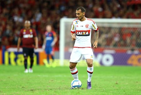 Confira as imagens da goleada do Atlético-PR sobre o Flamengo (foto:Rodolfo Buhrer/La Imagem/Fotoarena/Lancepress!)
