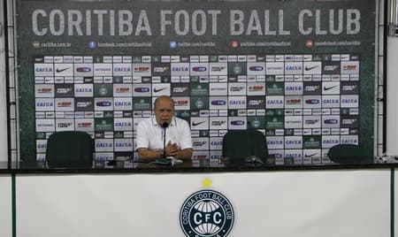 Valdir Barbosa quer elenco pronto em janeiro. (Divulgação/ Coritiba)