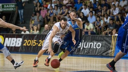 Robert Day liderou Paschoalotto/Bauru em quarta vitória seguida no NBB (Foto: Caio Casagrande/Divulgação)