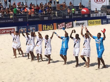 Vasco futebol de areia (Foto: Reprodução/Facebook)