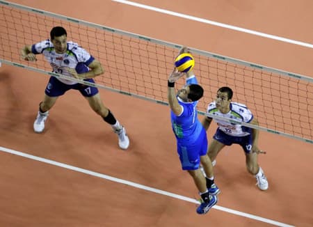 Minas conquista terceira vitória seguida em jogo eletrizante contra Bento Vôlei/Isabela (Foto: Orlando Bento/Divulgação)