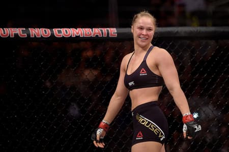 Ronda Rousey se destacou no UFC com belas vitórias, mas perdeu título em novembro