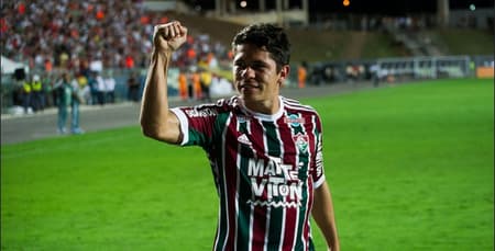 Osvaldo conviveu com lesões, mas teve participação importante no elenco