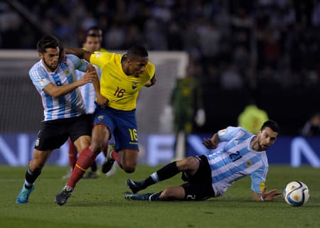 Eliminatorias - Argentina x Equador (foto:AFP)