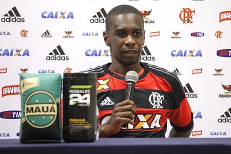 Revelado pelo Flamengo em 2002, Juan volta para reforçar a zaga