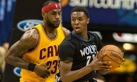 LeBron James e Andrew Wiggins