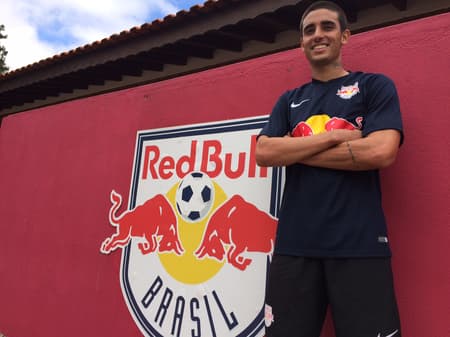 Thiago Galhardo Red Bull