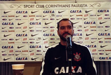 Danilo, do Corinthians, em entrevista coletiva