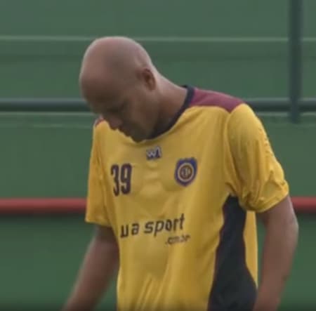 Souza se preparava para atuar contra a Cabofriense, nesta quarta-feira (Foto: Reprodução)