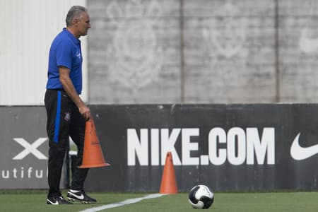 Treino Corinthians - Tite (foto:Daniel Augusto Jr)