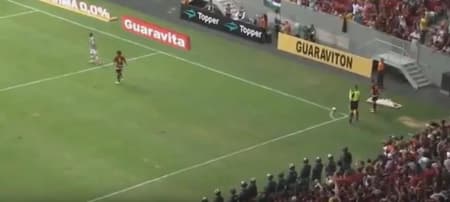 Mancuello em escanteio