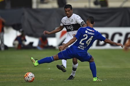 Emelec x Olimpia (foto:RODRIGO BUENDIA / AFP)