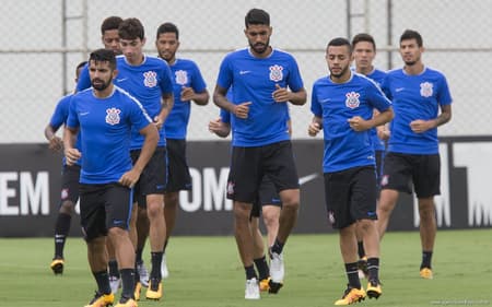 Corinthians já utilizou 34 jogadores diferentes nesta temporada (Foto: Daniel Augusto Jr)