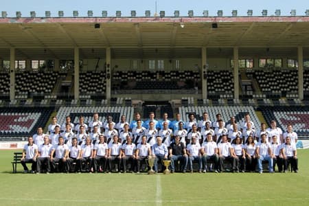 Vasco fez na manhã desta terça-feira a foto oficial do título do Carioca de 2016 (Foto: Paulo Fernandes/Vasco)