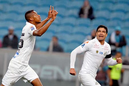 Copete estreou contra o Grêmio e balançando as redes