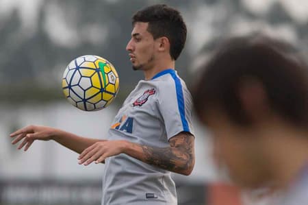 Pedro Henrique está fora há seis jogos