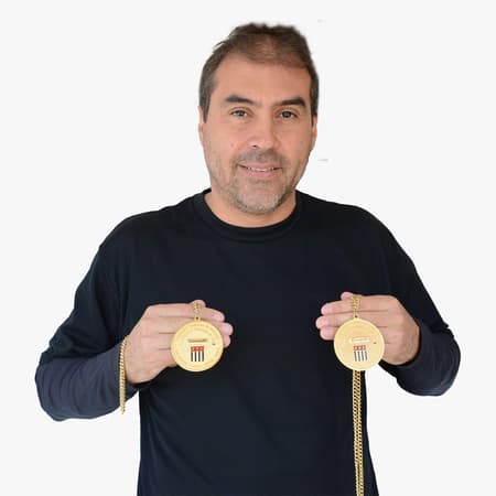 Alexandre Rosa tem 45 anos e jogou no Palmeiras entre 1990 e 1994