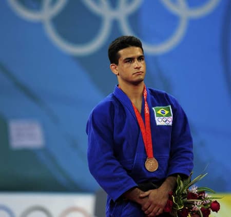 2008 (Pequim-CHN): Leandro Guilheiro (-73kg, bronze)