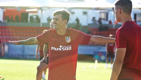 Griezmann voltou a treinar no Atlético